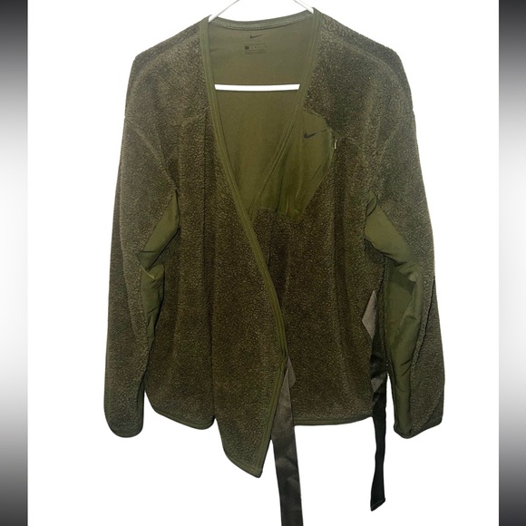 Nike Olive Long Sleeve Sherpa Training Wrap Top - Picture 7 of 15